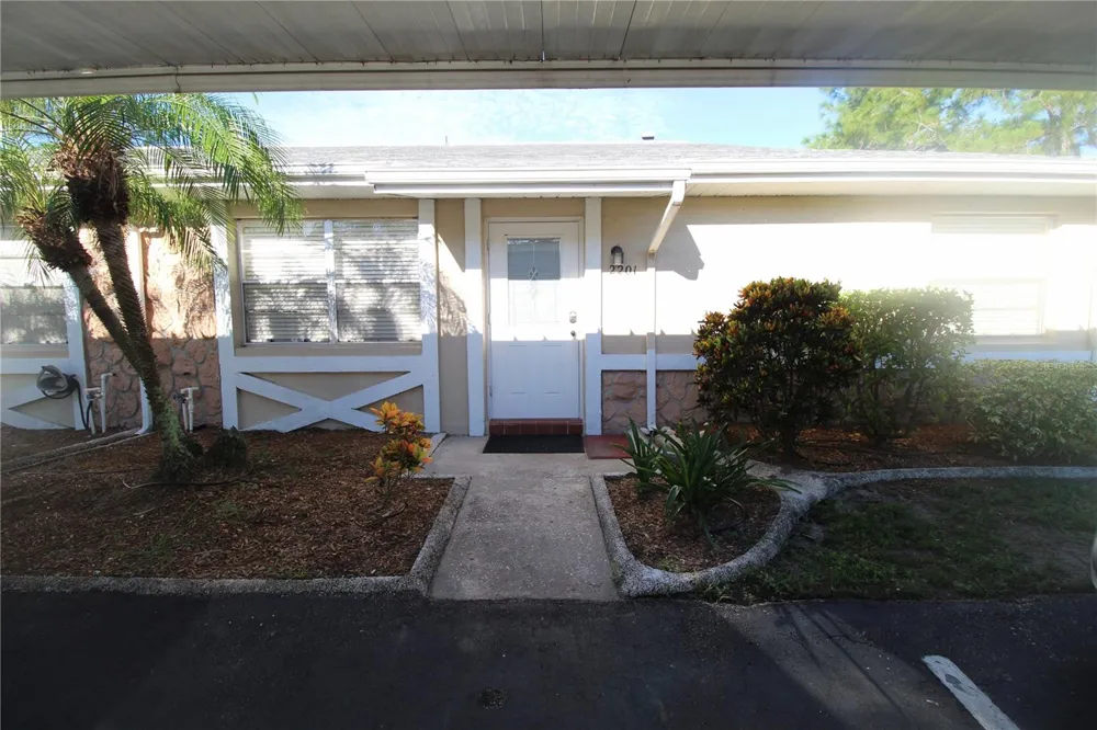 2201 HOLKHAM PLACE #114 Sun City Center, FL 33573