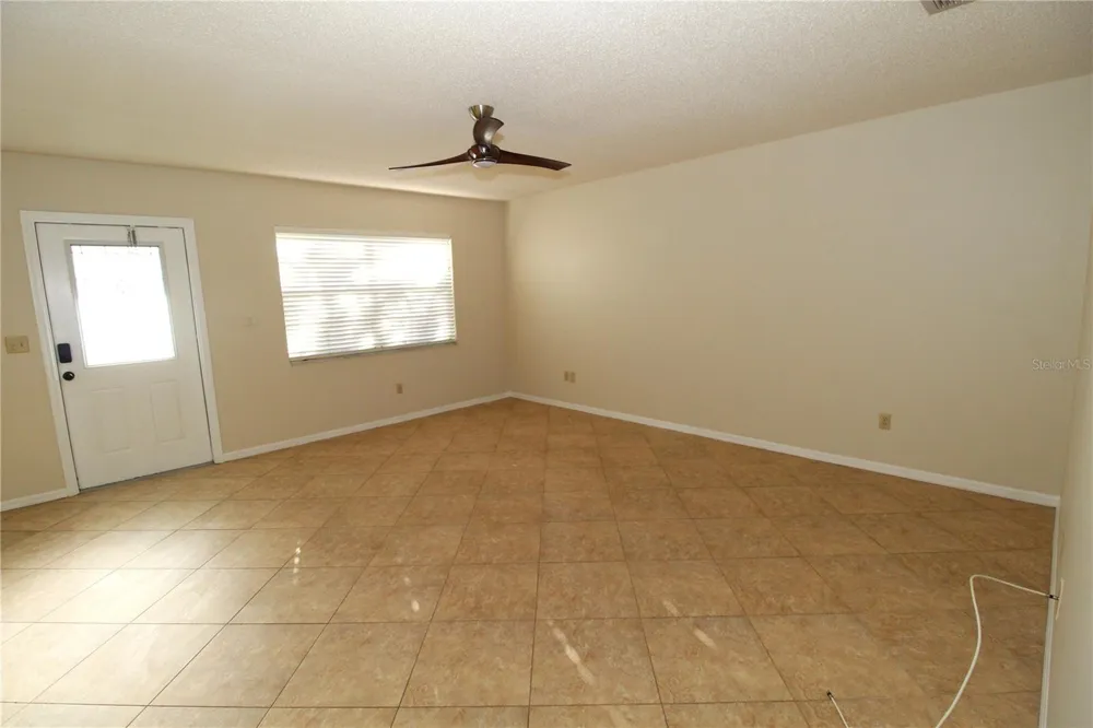 2201 HOLKHAM PLACE #114 Sun City Center, FL 33573