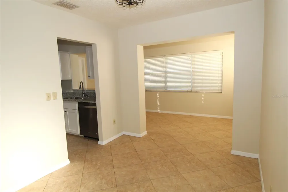 2201 HOLKHAM PLACE #114 Sun City Center, FL 33573