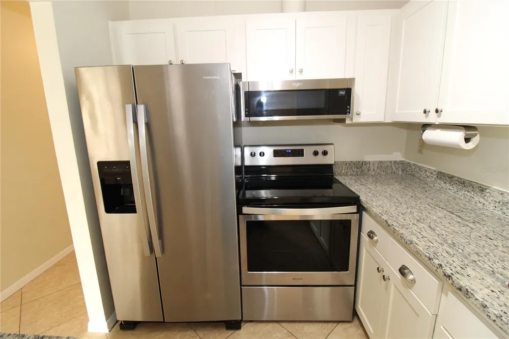 2201 HOLKHAM PLACE #114 Sun City Center, FL 33573