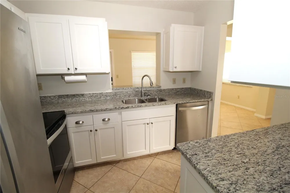 2201 HOLKHAM PLACE #114 Sun City Center, FL 33573