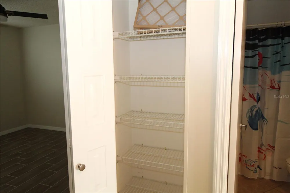 2201 HOLKHAM PLACE #114 Sun City Center, FL 33573