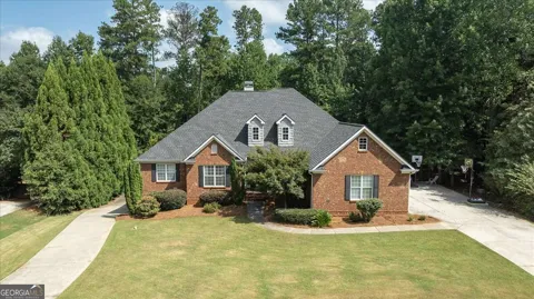 303 Vantage DR