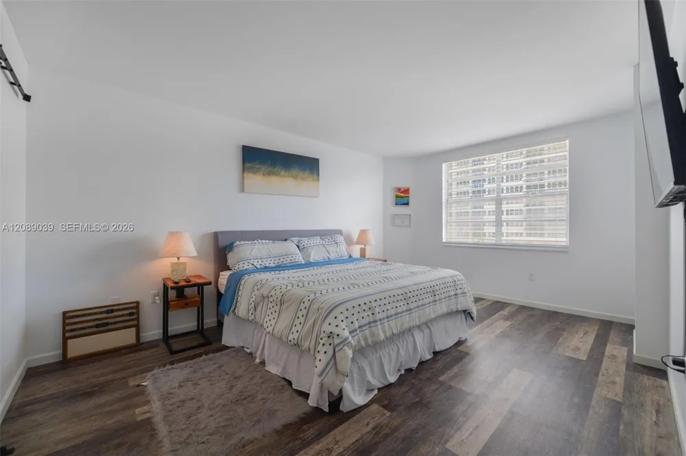1980 S Ocean Dr #5G Hallandale Beach, FL 33009