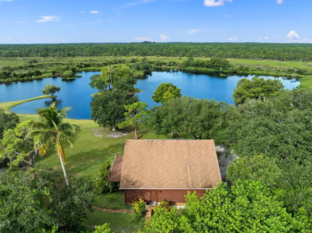 5051 Tozour Road Fort Pierce, FL 34946