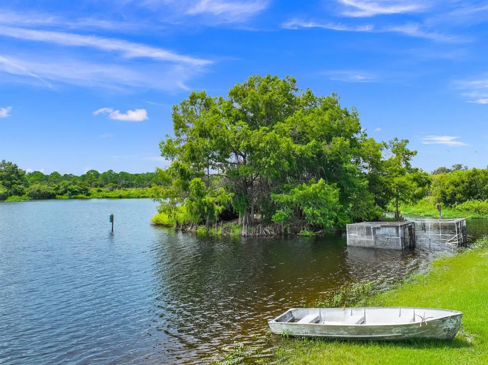 5051 Tozour Road Fort Pierce, FL 34946