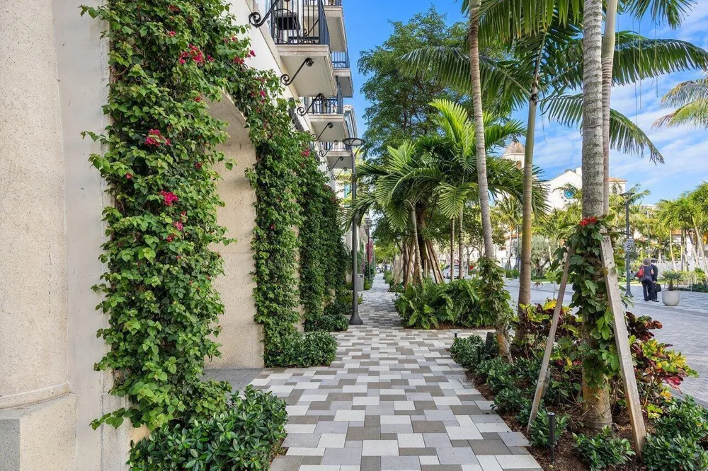 550 Okeechobee Boulevard #820 West Palm Beach, FL 33401