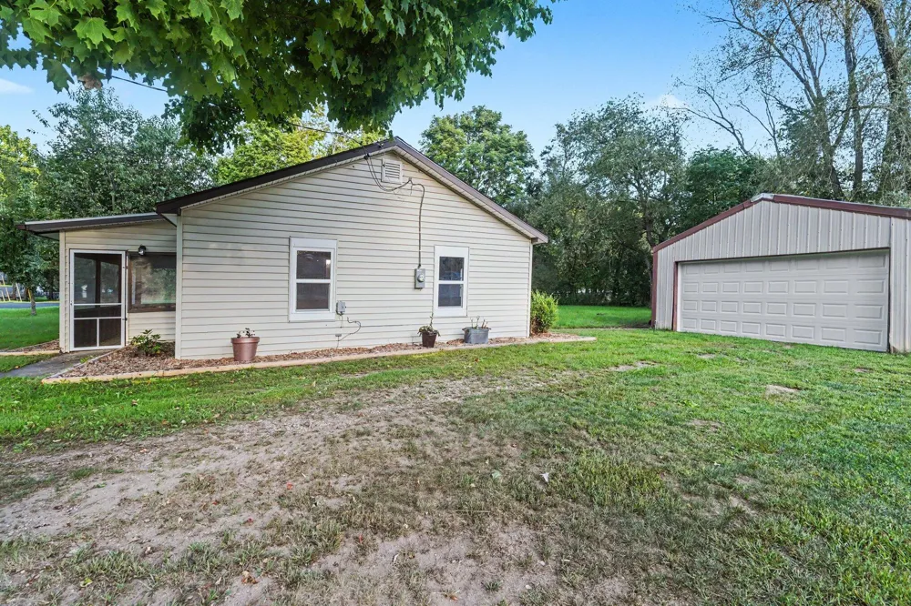413 Marie Avenue Battle Creek, MI 49037