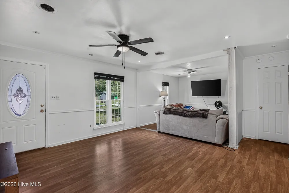 122 Mill Pond Road Jacksonville, NC 28546