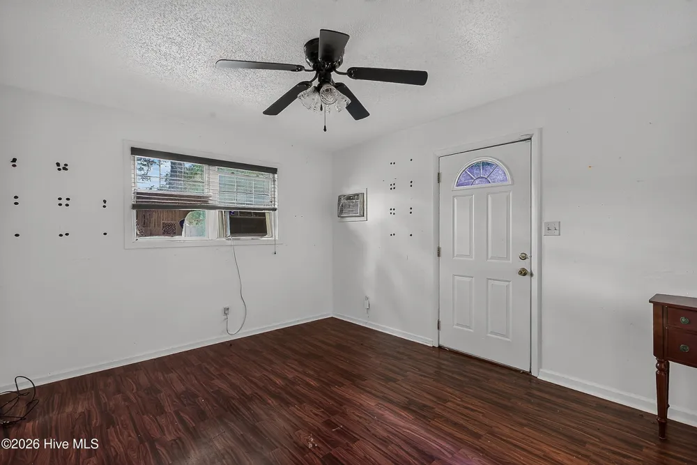 122 Mill Pond Road Jacksonville, NC 28546