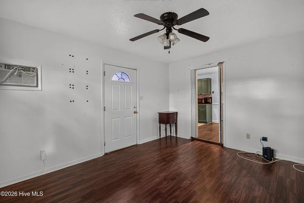 122 Mill Pond Road Jacksonville, NC 28546