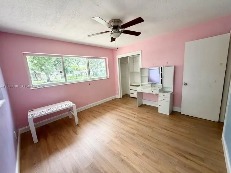 252 SW 61st Ave Plantation, FL 33317