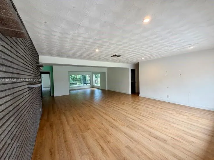 252 SW 61st Ave Plantation, FL 33317