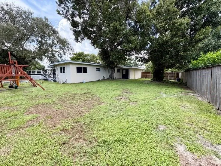 252 SW 61st Ave Plantation, FL 33317