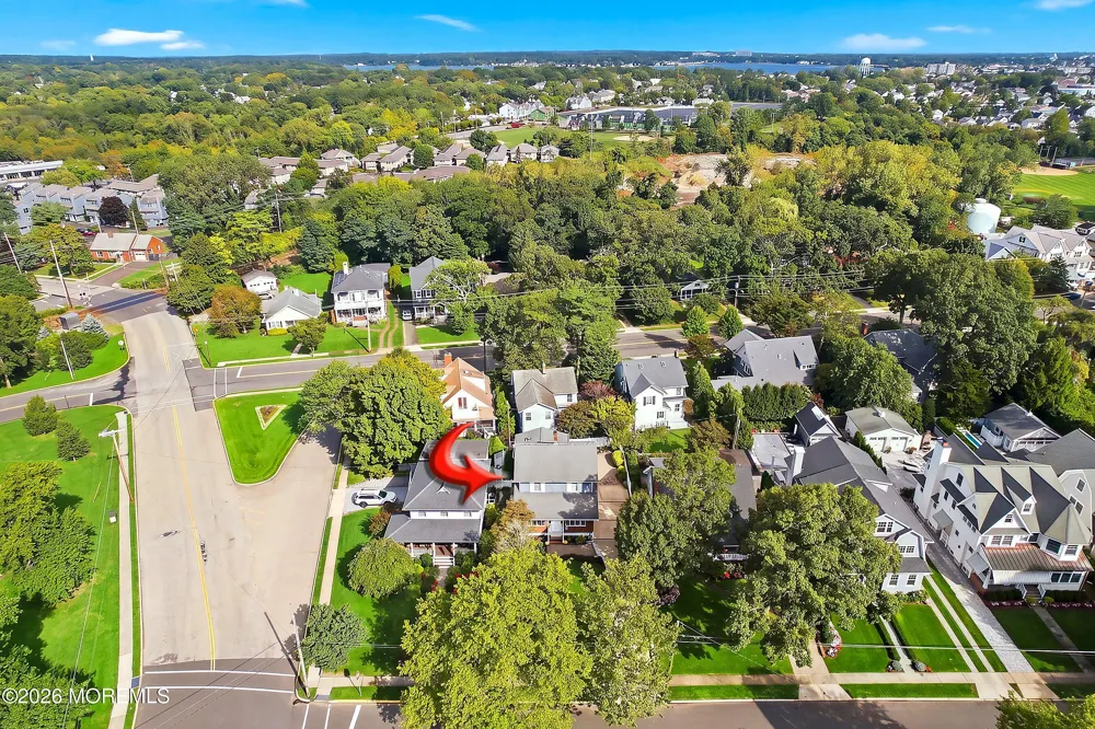 332 Pitney Avenue Spring Lake, NJ 07762