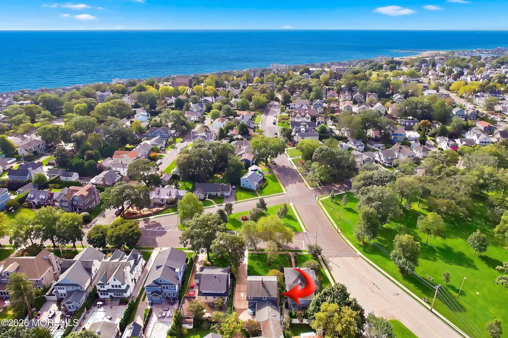 332 Pitney Avenue Spring Lake, NJ 07762