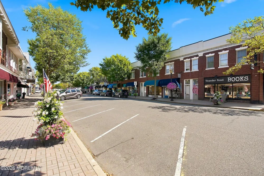 332 Pitney Avenue Spring Lake, NJ 07762