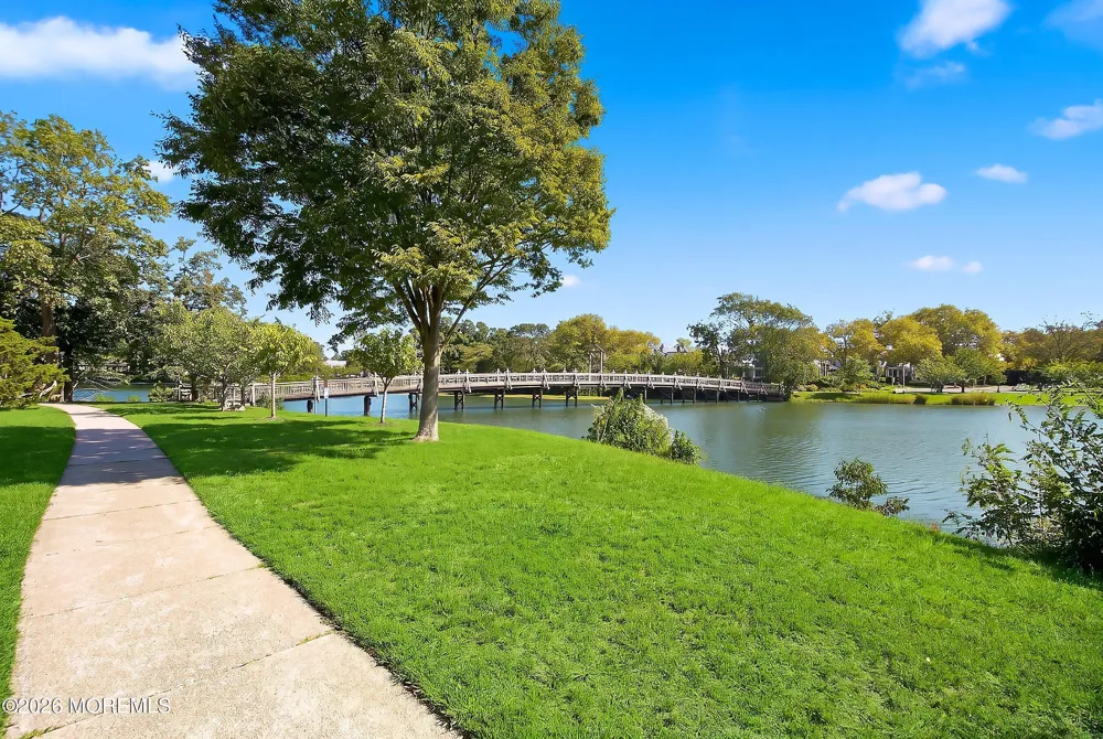 332 Pitney Avenue Spring Lake, NJ 07762