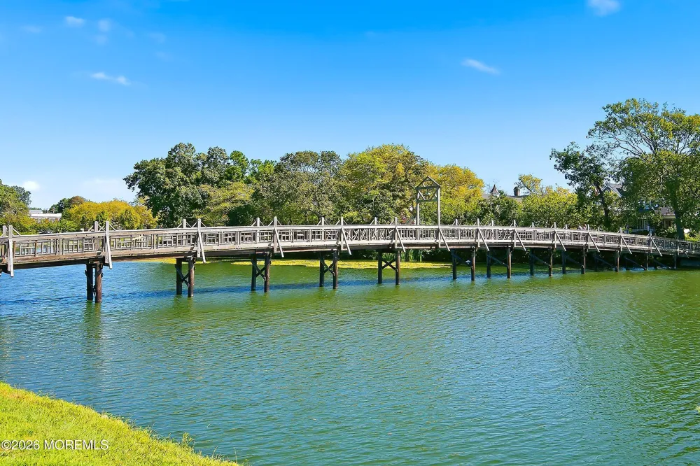 332 Pitney Avenue Spring Lake, NJ 07762