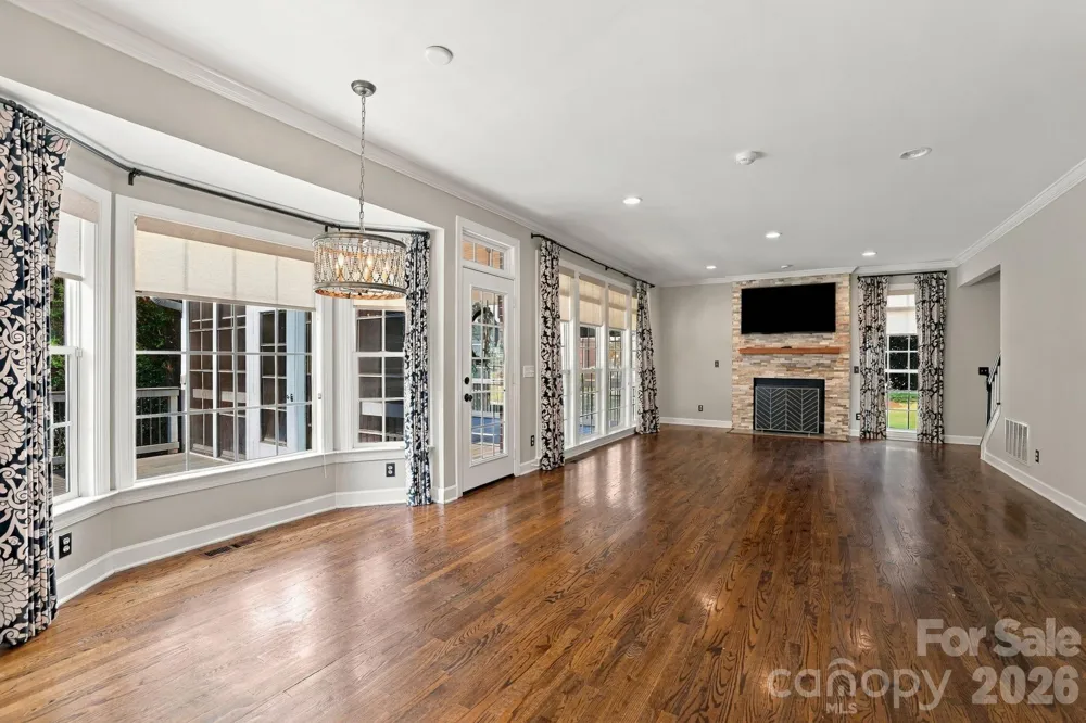 702 Carver Pond Lane Waxhaw, NC 28173