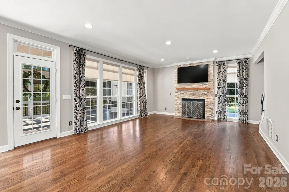 702 Carver Pond Lane Waxhaw, NC 28173