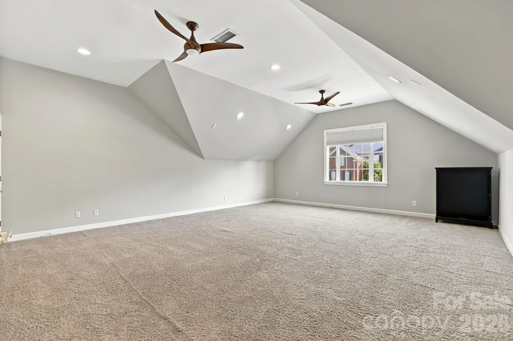 702 Carver Pond Lane Waxhaw, NC 28173