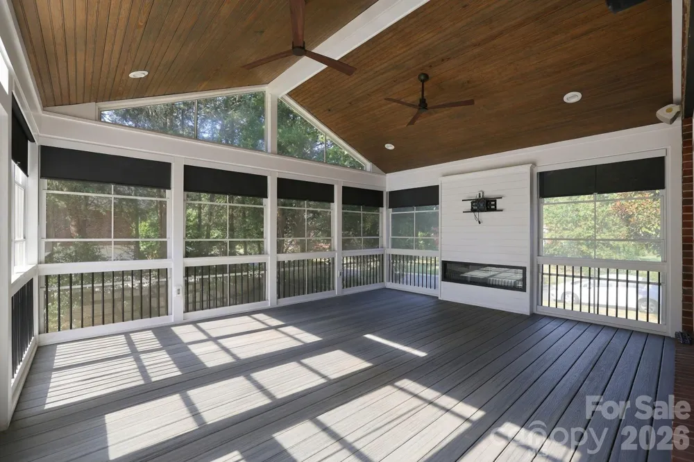 702 Carver Pond Lane Waxhaw, NC 28173
