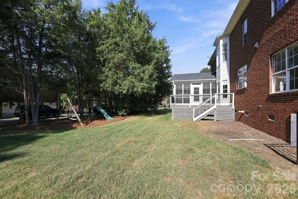 702 Carver Pond Lane Waxhaw, NC 28173