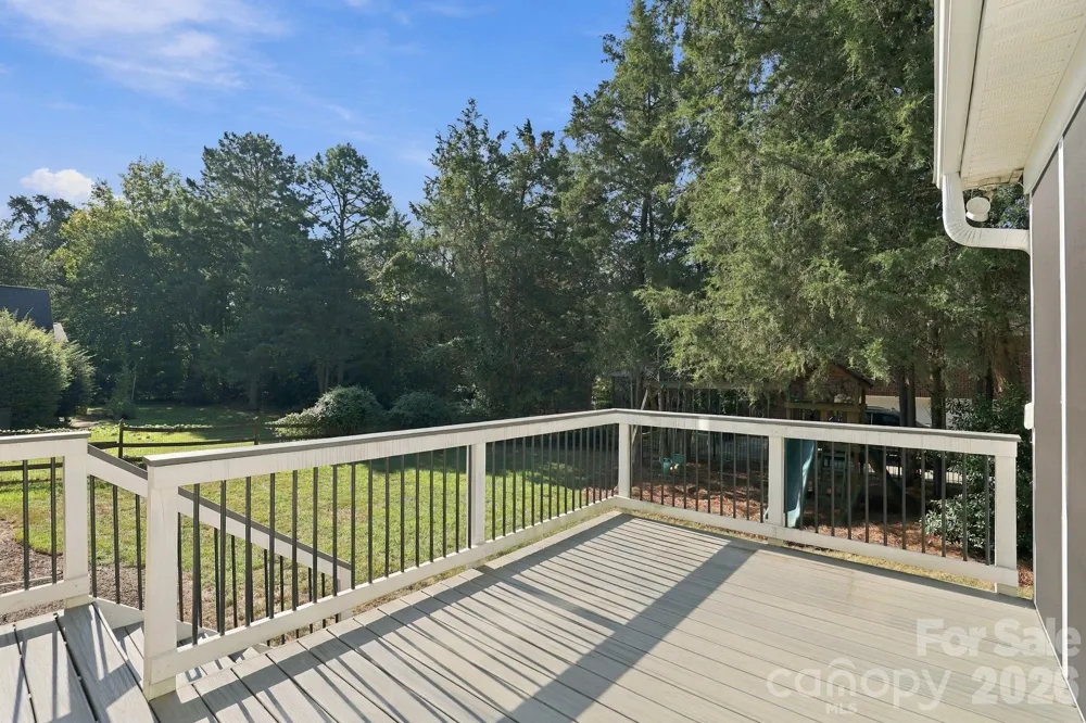 702 Carver Pond Lane Waxhaw, NC 28173