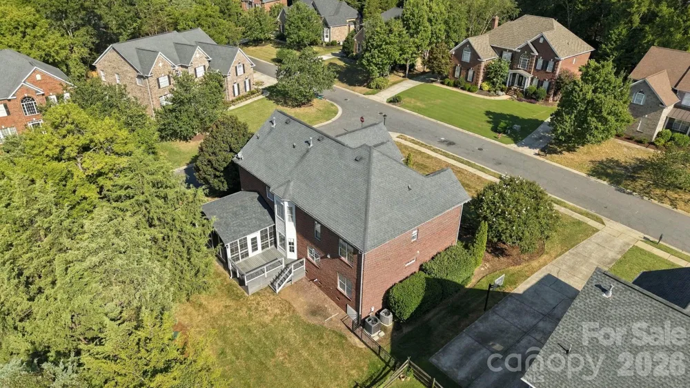 702 Carver Pond Lane Waxhaw, NC 28173