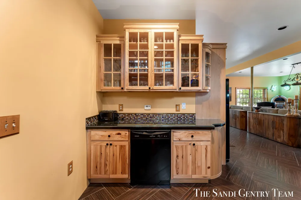 4182 Ensley Road Ravenna, MI 49451