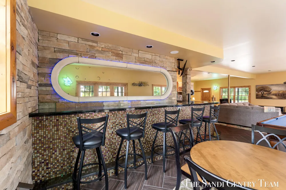 4182 Ensley Road Ravenna, MI 49451