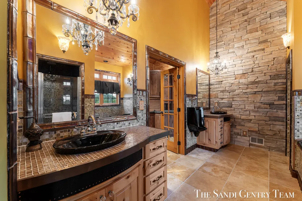 4182 Ensley Road Ravenna, MI 49451