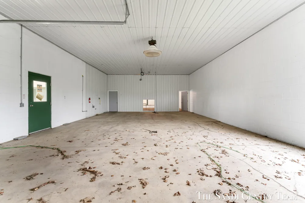 4182 Ensley Road Ravenna, MI 49451