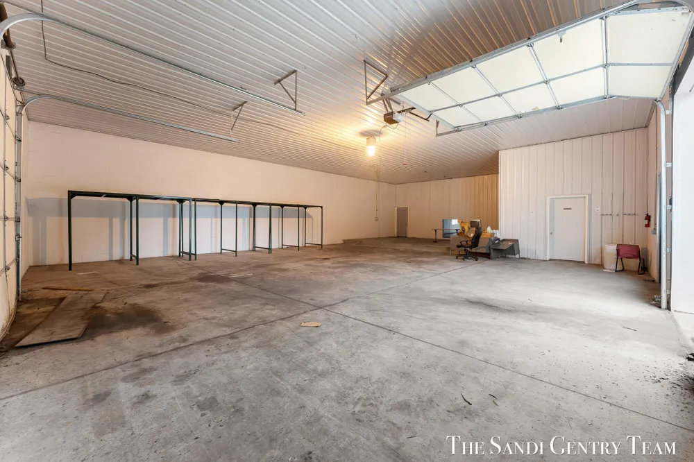 4182 Ensley Road Ravenna, MI 49451