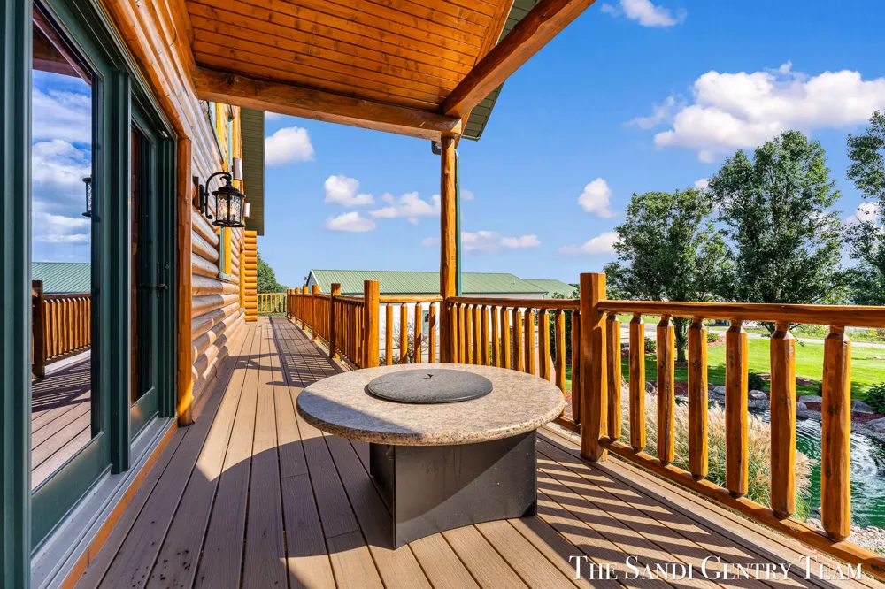 4182 Ensley Road Ravenna, MI 49451