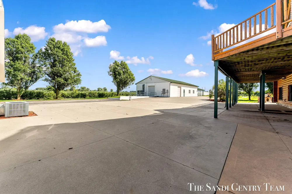 4182 Ensley Road Ravenna, MI 49451
