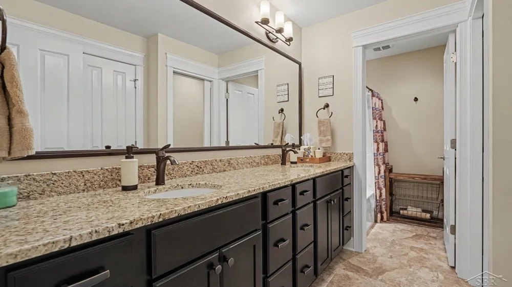 2785 E Iron Woods Pass Drive Larkin Charter Township, MI 48642