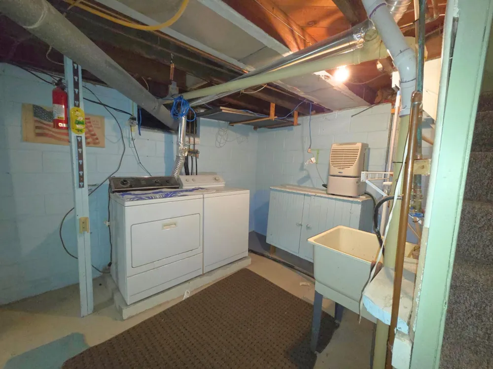 150 Loomis Avenue Clio City, MI 48420