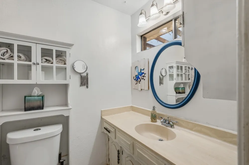 5607 Mona Lane Dallas, TX 75236