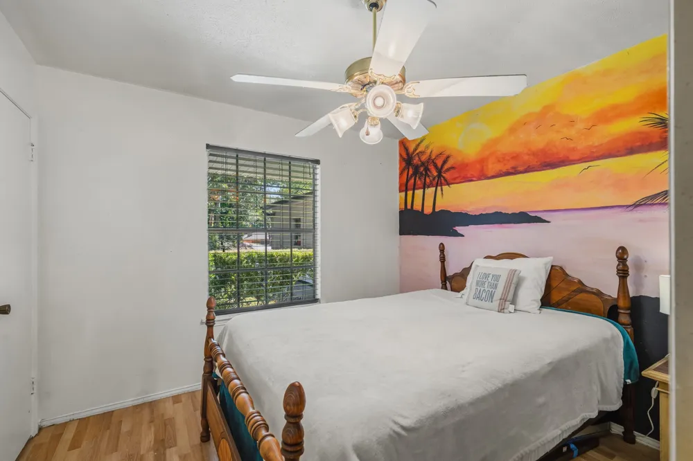 5607 Mona Lane Dallas, TX 75236