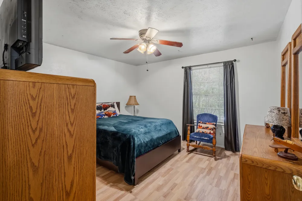 5607 Mona Lane Dallas, TX 75236