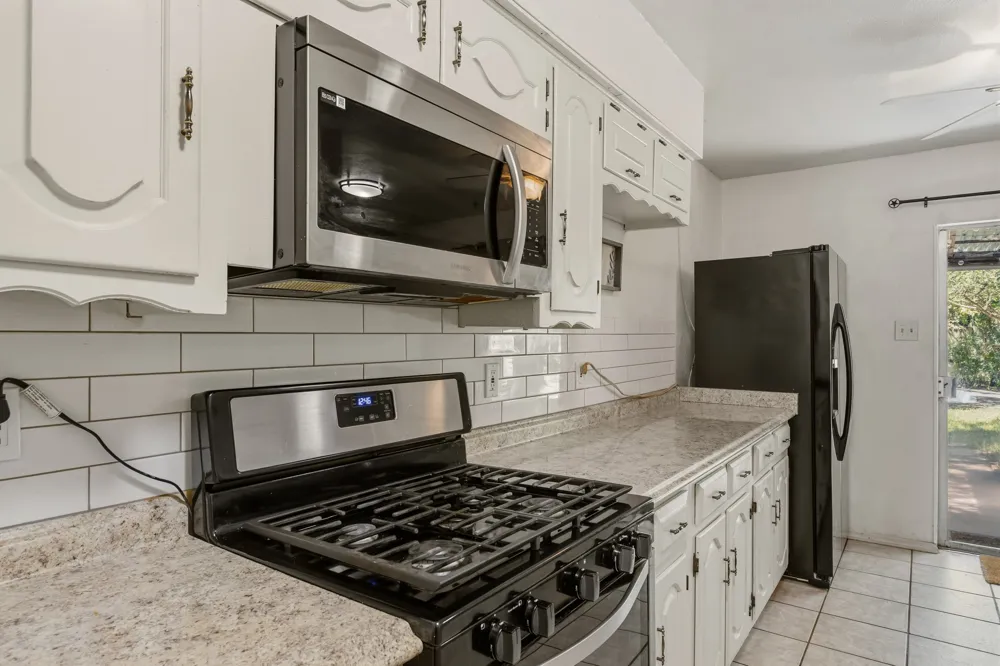 5607 Mona Lane Dallas, TX 75236