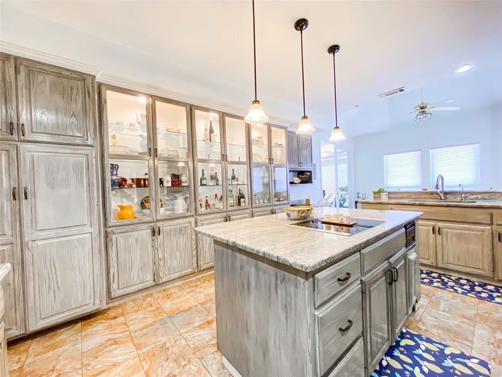 549 COUNTRY PLACE S Abilene, TX 79606