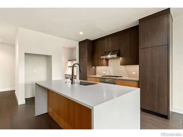 205 E 6th Street #303 Loveland, CO 80537
