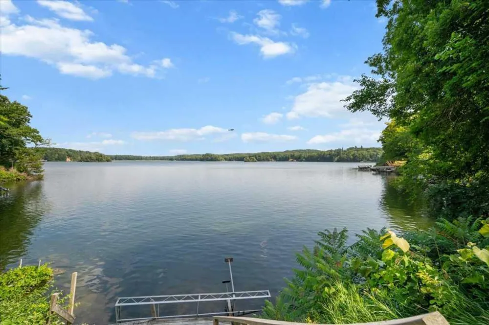 7603 S Croton Hardy Drive Newaygo, MI 49337