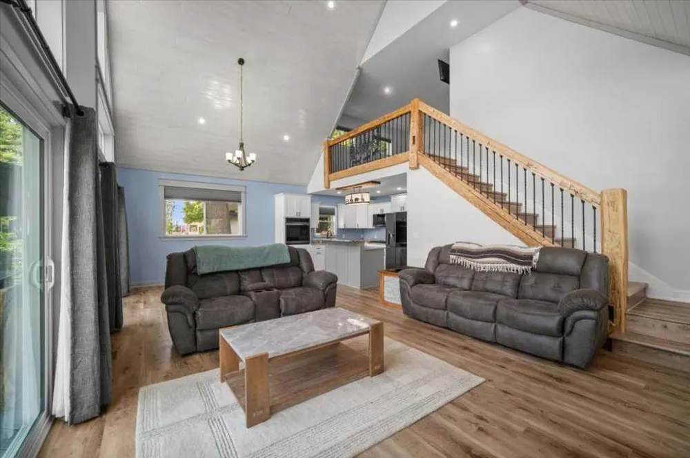 7603 S Croton Hardy Drive Newaygo, MI 49337