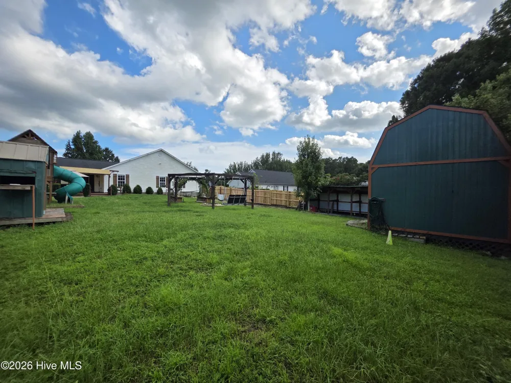 200 Flagstone Lane Jacksonville, NC 28546