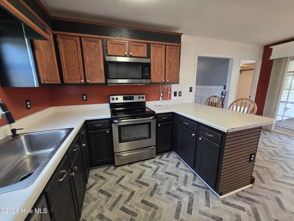 200 Flagstone Lane Jacksonville, NC 28546