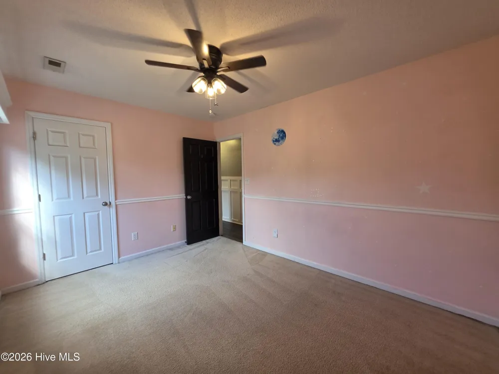 200 Flagstone Lane Jacksonville, NC 28546